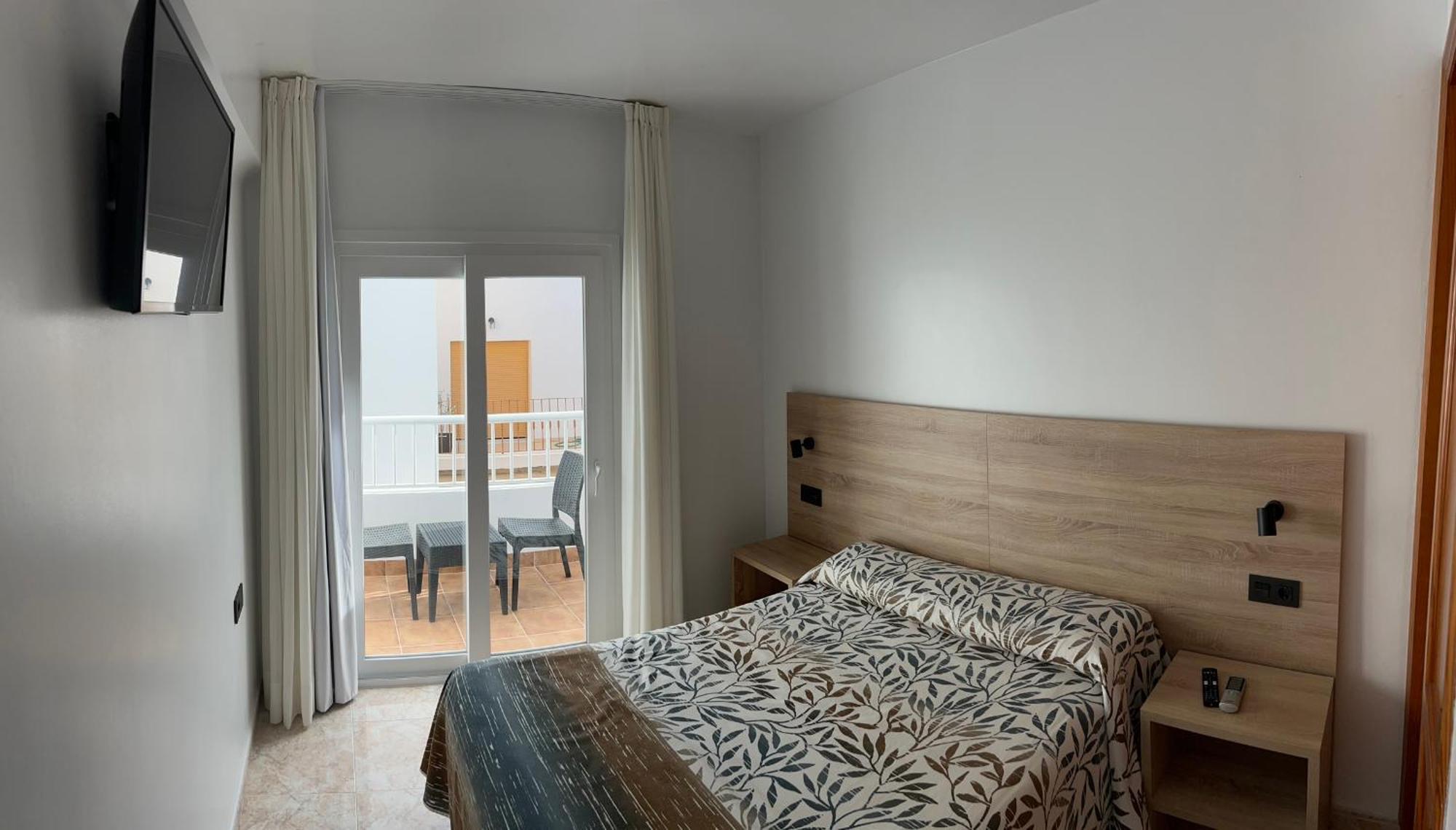 Hostal Juan Carlos Carboneras Buitenkant foto